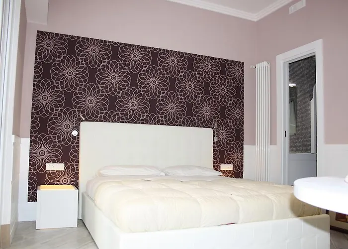 Tuttelestrade - The Rom